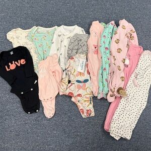 Baby Girls Bundle Lot Of Clothes 0-6 months